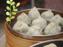 荠菜汤包-曼曼汤包(建国西路店)