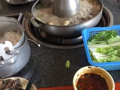-阿妈土锅鸡