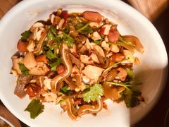 -费大厨辣椒炒肉(万家丽一店)