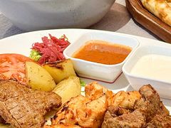 -Efes Turkish & Mediterranean Cuisine 艾菲斯餐厅(陆家嘴店)