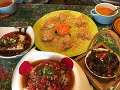-蘑菇私房菜小馆(杨家坪西城天街店)