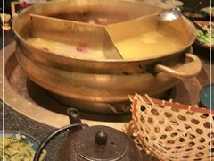 -湊湊火锅·茶憩(打浦桥日月光店)