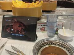 -龍歌自助小火锅(芝罘万达店)
