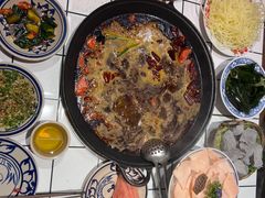 -旧街市鲜货老火锅(大光路店)