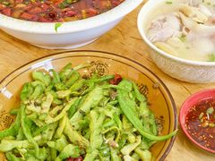 -雷祖芳老妈蹄花店