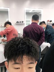 点击看大图 -朗峰专业美发沙龙