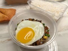 干免治牛肉饭-喜莲咖啡