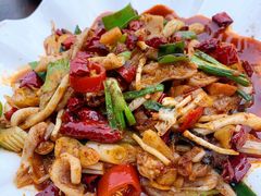 火爆脆肠-周记翘脚牛肉