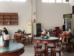 大堂-容里煲仔饭(利丰北路店)