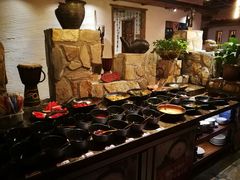 自助调料区-老牌坊云南鱼豆花火锅(爱建店)