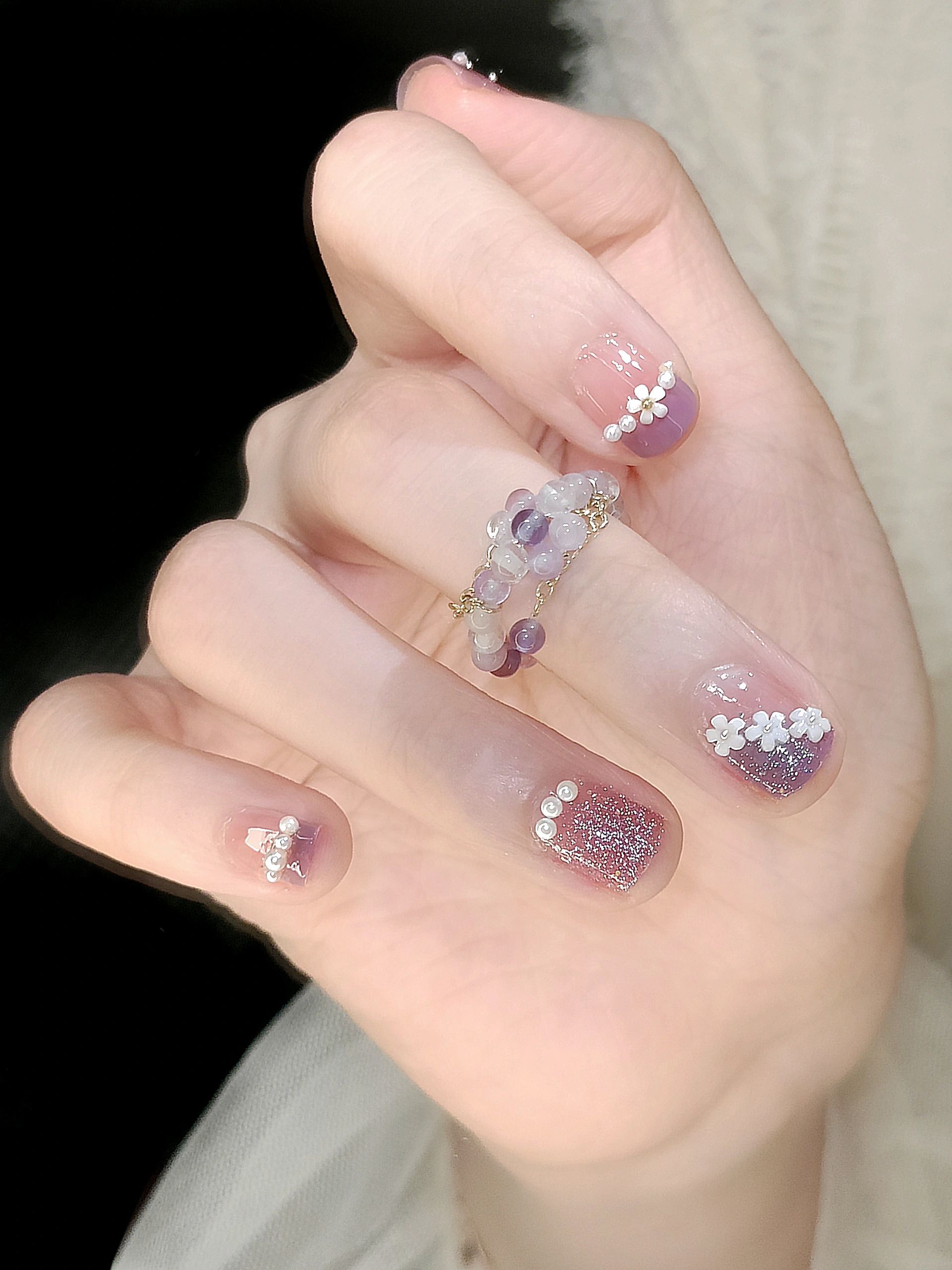 香芋紫小花美甲