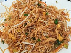 -洞密园美食城(富华路店)