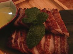 猪颈肉-默加东南亚美食(大宁音乐广场店)