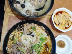 -老妈米线(港龙店)