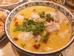 酸菜乌鱼片-兔爸私家小厨(新北万达店)