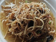 -吴越荣记苏州菜·松鼠桂鱼100%活鱼现做(斜塘老街店)