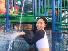 -泸州欢乐派海滩公园