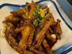 -霄汉牛三鲜湖北砂锅菜(万松园2店)