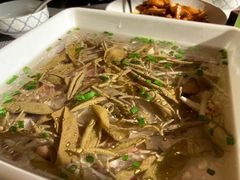 西湖莼菜汤-菲乐餐厅(三十年经营·湖滨路店)