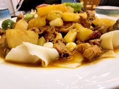 新疆大盘鸡-新疆巴州金丝特餐厅(大钟寺店)