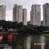 图四这家面包坊算是平阳老城区中环境相对较为时尚的市场主体了