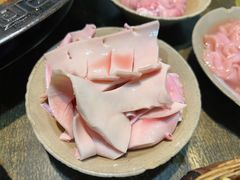 -渝嘴小老弟老火锅(华新村店)