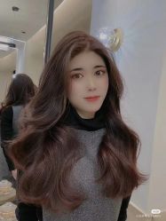 -时尚殿堂明星门店