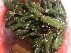 -咱家王新国把子肉(县东巷店)