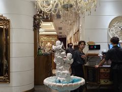 -秘密旅行Bonjour(黑金冠 江南西店)
