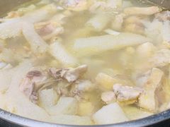 -池云涧自然椰子鸡(万泰汇店)