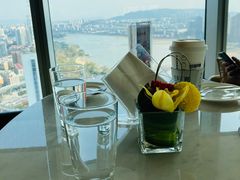 靠窗位-三迪希尔顿酒店·星空酒廊