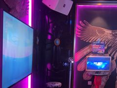 -UK派对KTV(日月广场店)
