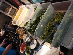 -钢管厂五区小郡肝串串香(奥克斯广场锦城万达店)