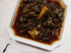 螺丝-凤凰路何眼镜香辣蟹(花果园店)