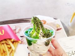 香香香菜新地-麦当劳(光新乐购店)