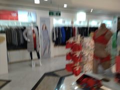 -上海置地广场(南京东路店)