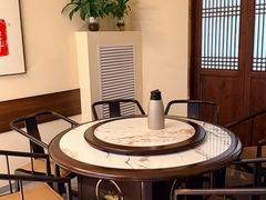 -高玛纳驴肉火烧(一世界店)