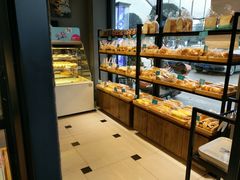 面包甜点陈列柜-罗莎蛋糕(华阳店)