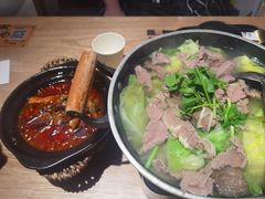 -川堂风·跷脚牛肉·乐山爆炒(宝山日月光店)