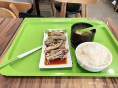 -老乡鸡(南京新街口洪武北路店)