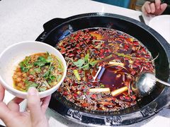 -蛙鱼潭美蛙鱼头火锅(解放碑瑞富广场店)