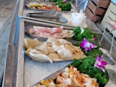 -宝利来国际大酒店-凤凰阁旋转餐厅