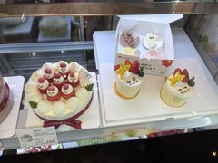 -花花卷卷·鲜食蛋糕(静安久光百货店)