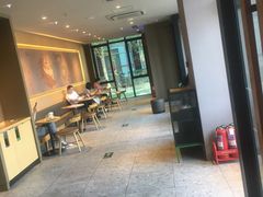 -星巴克(北京广渠门名敦道店)