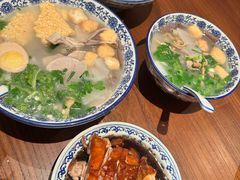 小潘记特色鸭血粉丝汤-小潘记鸭血粉丝汤