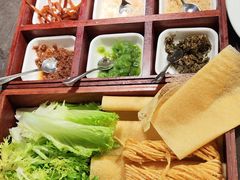 -五谷丰登农家院·地道胶东菜·海鲜烧烤(威海店)