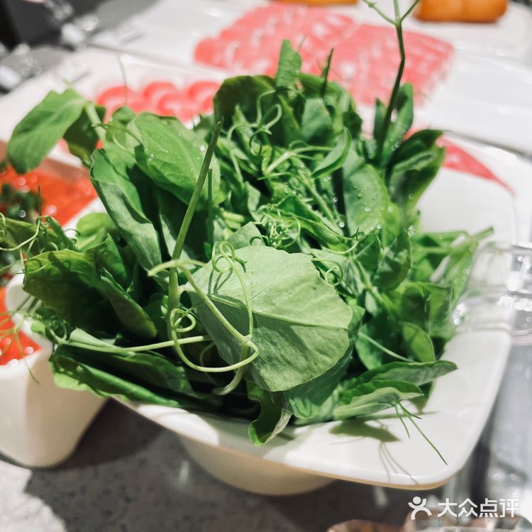 天冷了,一起来海底捞洗筷子吧!