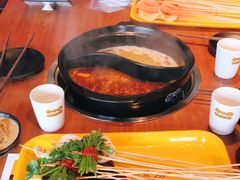 -牛小嫩串串火锅(老国贸总店)