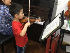-缪斯琴行英皇小提琴.钢琴.吉他(张江店)