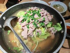 -全牛匠·乐山跷脚牛肉(新中关店)